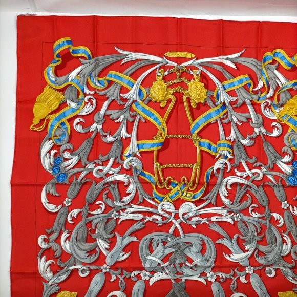 Authentic Hermes scarf Carre 90 Reds Silk100% - Picture 7 of 10